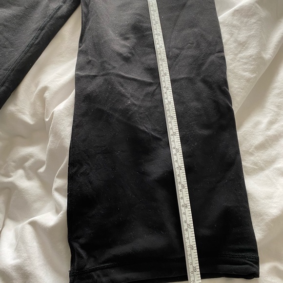 Black Lululemon Wide-leg Cropped Pants - Picture 5 of 12